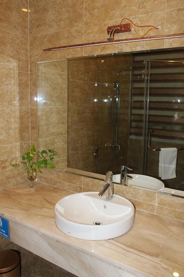 Cam Pha Hai Yen Luxury Hotel מראה חיצוני תמונה